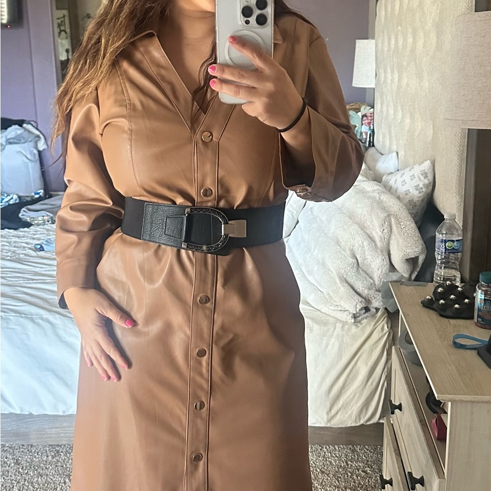 🤎ZARA FAUX LEATHER MIDI DRESS TAUPE BROWN SZ L (NEW )🤎